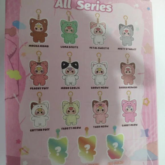 Petite Cat BB3 Wardrobe Blind Box - Picture 3 of 4